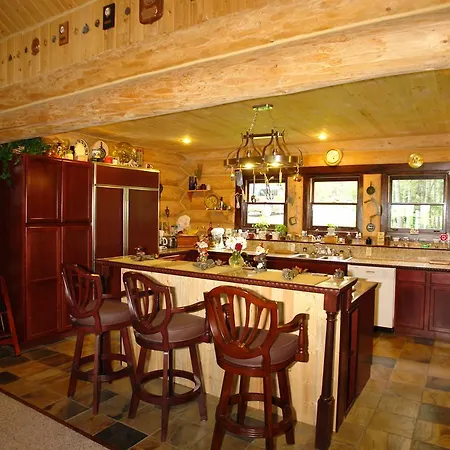 The Garrison Inn A Montana Bed & Breakfast-2